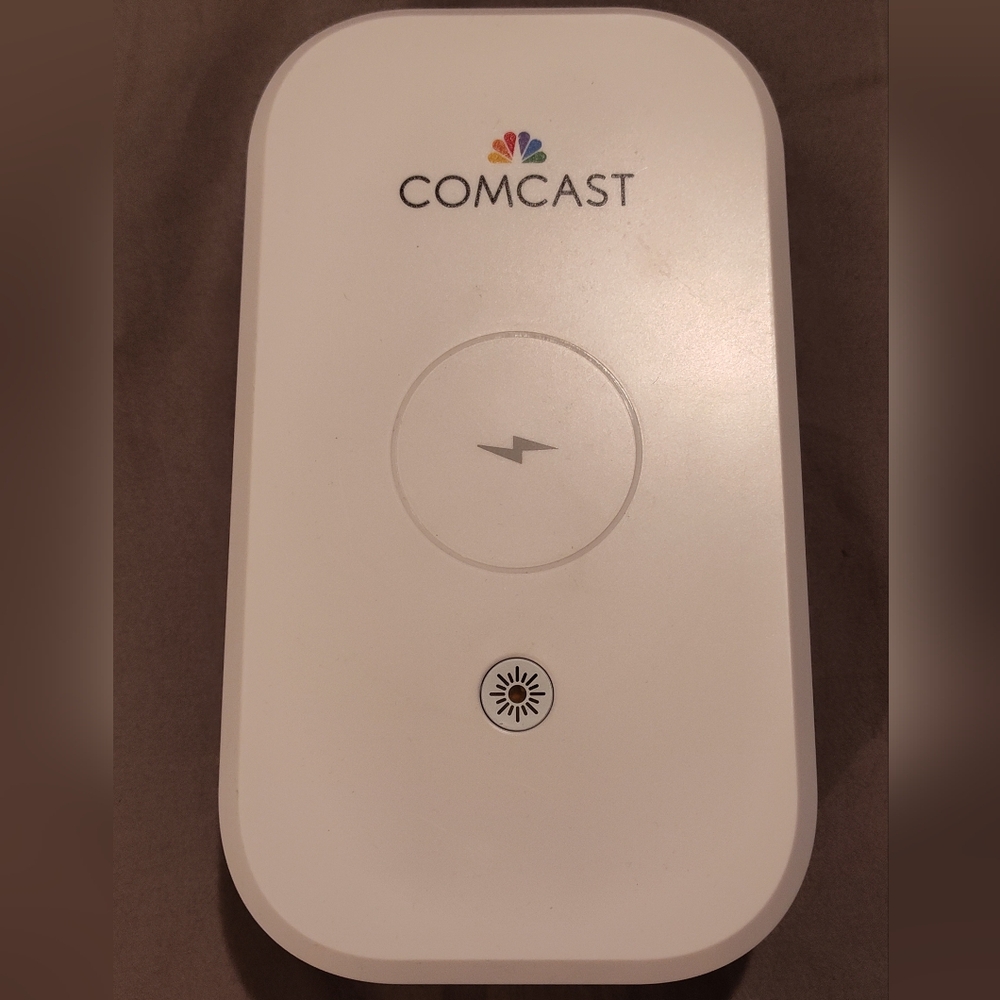 NWOT! Comcast UVC Box (Sterilize)